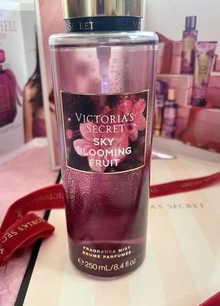 Victoria's secret sky blooming fruit fragrance mist