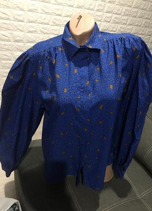 Фирменная блуза