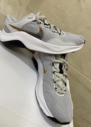 Кроссовки nike