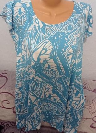 Женская летняя футболка большого размера