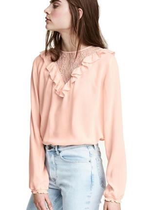Ніжно-рожева блуза h&m з мереживом