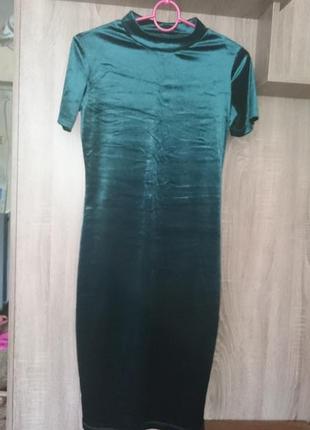 Платье inditex женское классическое велюровое 44