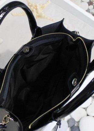 Классическая женская сумка из натуральной глянцевой кожи черный6 фото