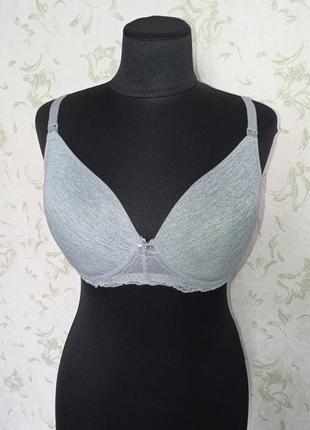 Бюстгальтер