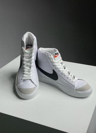 Кросівки nike blazer mid white/black