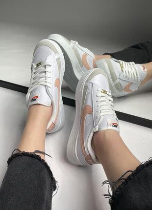 Кросівки
nike blazer platform low white/peach4 фото