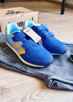 Кроссовки hummel