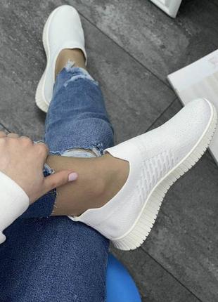 Білі кросівки, тексльні білі мокасини7 фото