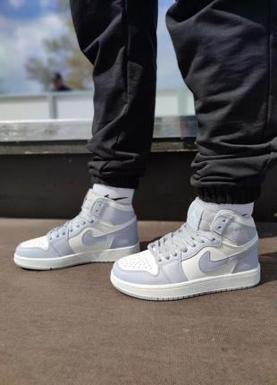 Стильные женские кроссовки nike air jordan 1 retro mid light blue серо-голубые с молочным7 фото