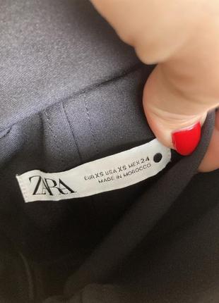 Мега стильное платье со сборками и чокером от zara🌷10 фото