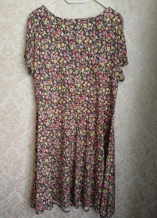 Гарна літня сукня з квітами від бренду m&s collection2 фото