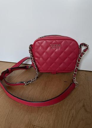Сумочка guess
