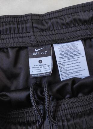 Чорні спортивні шорти чоловічі короткі довгі найк nike dri-fit10 фото