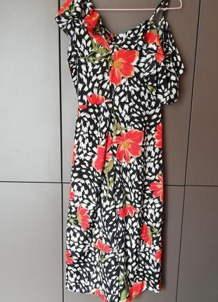 Платье, комбинезон, ромпер-кюлоты с цветочным принтом, р. м prettylittlething7 фото