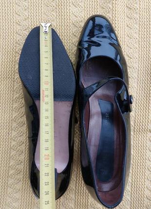 Женские туфли peter kaiser из лакированной кожи3 фото