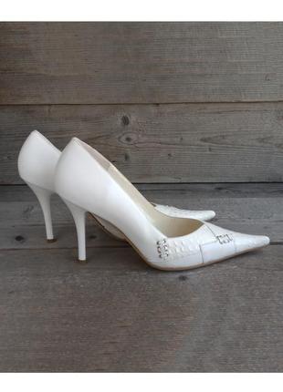 Свадебные классические белые кожаные туфли лодочки на шпильке острый длинный носок