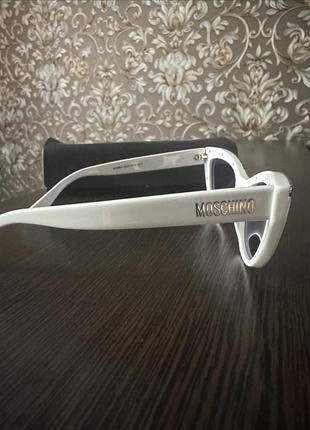 Солнечные очки moschino2 фото