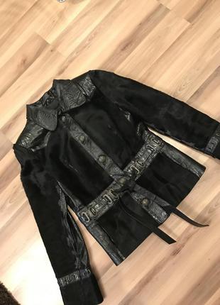 Куртка з натуральних матеріалів