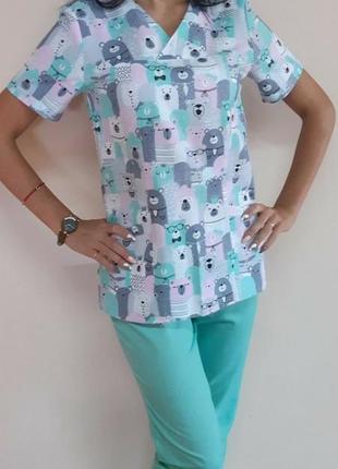Медичний жіночий топ, блуза ,сорочка,куртка,кофта з ведмедиками  40-46 р для ветеринара, медика