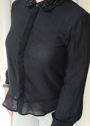 Чорна блуза