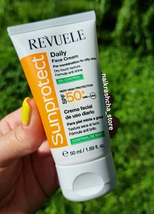 Ежедневный крем для лица "контроль жирности" с spf 50+ revuele sunprotect1 фото