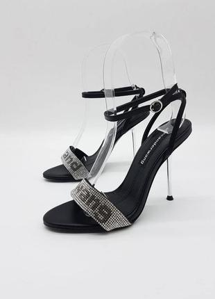 Распродажа босоножки в стиле alexander wang 36 пойдет на 37
