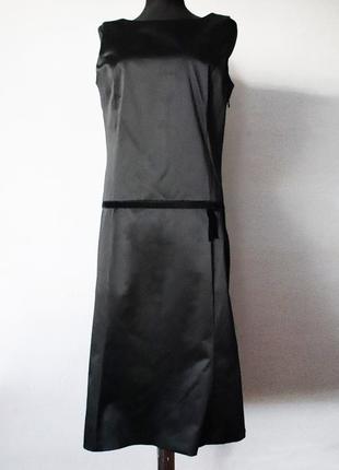 Красивейшее атлпсное платье stefanel италия