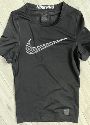 Nike pro, dri-fit 10-13 лет