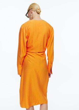 Яскраве жіноче плаття міді , сукня h&m4 фото