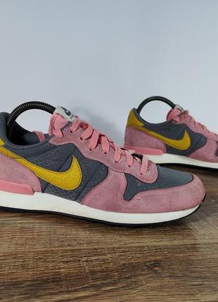 Кроссовки nike internationalist