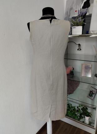 Стильное льняное платье по фигуре, нюдовое3 фото