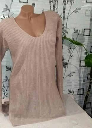 Ніжний подовжений светр, кофта , гарна спинка