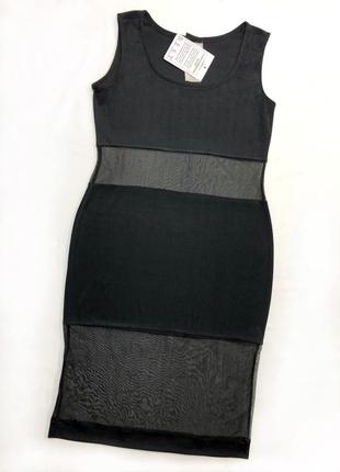 Трикотажное платье с сеткой