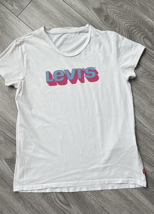 Футболка levis