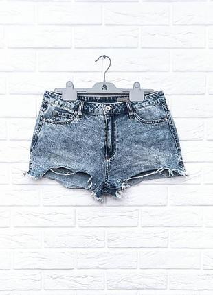 Жіночі джинсові шорти vero moda.