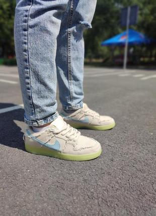 Трендовые женские кроссовки nike sb dunk low mummy бежевые светятся в темноте8 фото