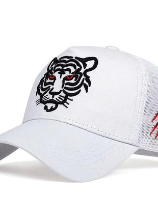 Кепка тракер тигр (tiger) с сеточкой белая, унисекс wuke one size