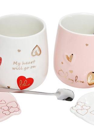 Кружка фарфорова "in love" 420мл daymart  з кришкою і ложкою2 фото