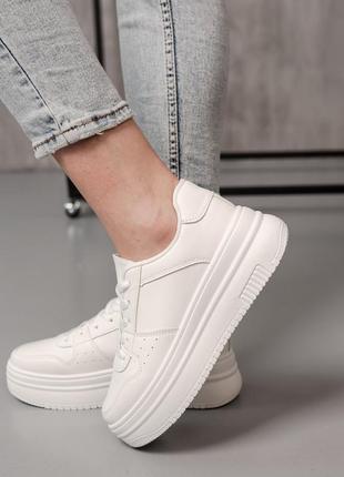 Кроссовки женские fashion sara 3944 38 размер 24,5 см белый