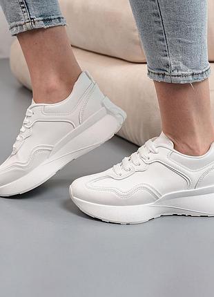 Кросівки жіночі fashion cecil 3942 37 розмір 24 см білий