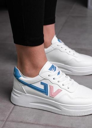 Кроссовки женские fashion milo 3565 36 размер 23 см белый