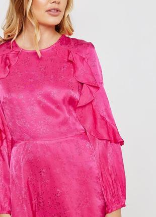 Невероятное жаккардовое сатин платье фуксия с воланами4 фото