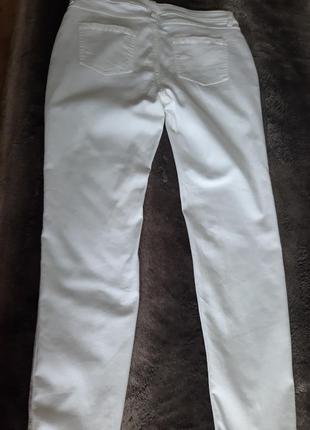 Женские джинсы белые базовые6 фото