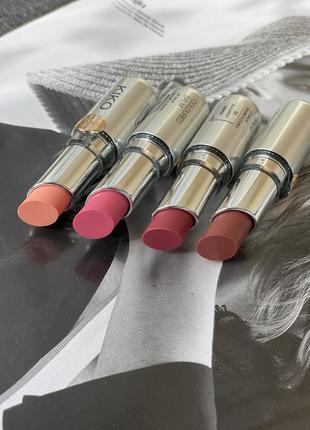 Бальзам для губ kiko milano coloured balm 06 bleckberry2 фото
