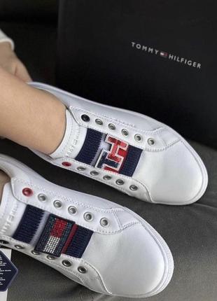 Tommy hilfiger белые кожаные кеды кроссовки оригинал1 фото