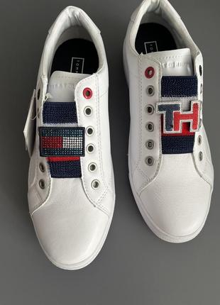 Tommy hilfiger белые кожаные кеды кроссовки оригинал5 фото