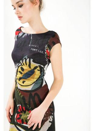 Стильное трикотажное платье мини desigual с открытой спиной