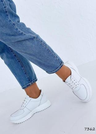 Белые натуральные кожаные классические кроссовки на толстой подошве кожа2 фото