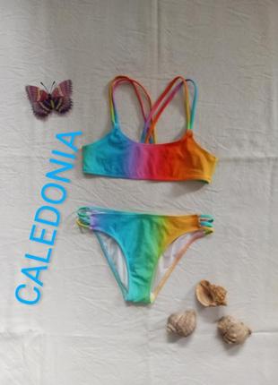 Яскравий купальникпринт 🌈🌈🌈 бренда calzedonia u9 7-8 eur 122-128