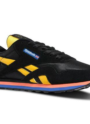 Стильні кросівки reebok cl nylon pe3 фото